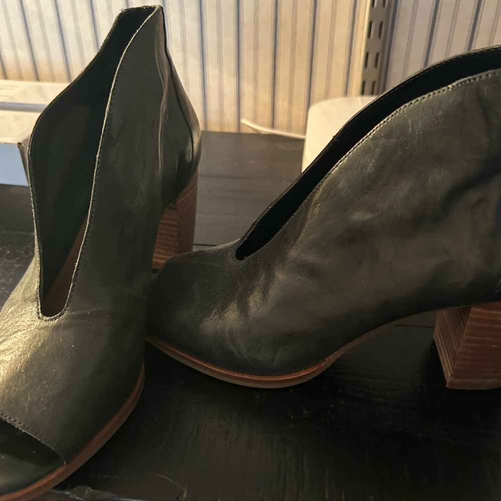 Lucky Brand Blue Leather Heeled Boots